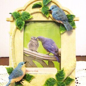 Bluebirds resin picture frame creme bamboo & greenery, 3D picture frame of birds